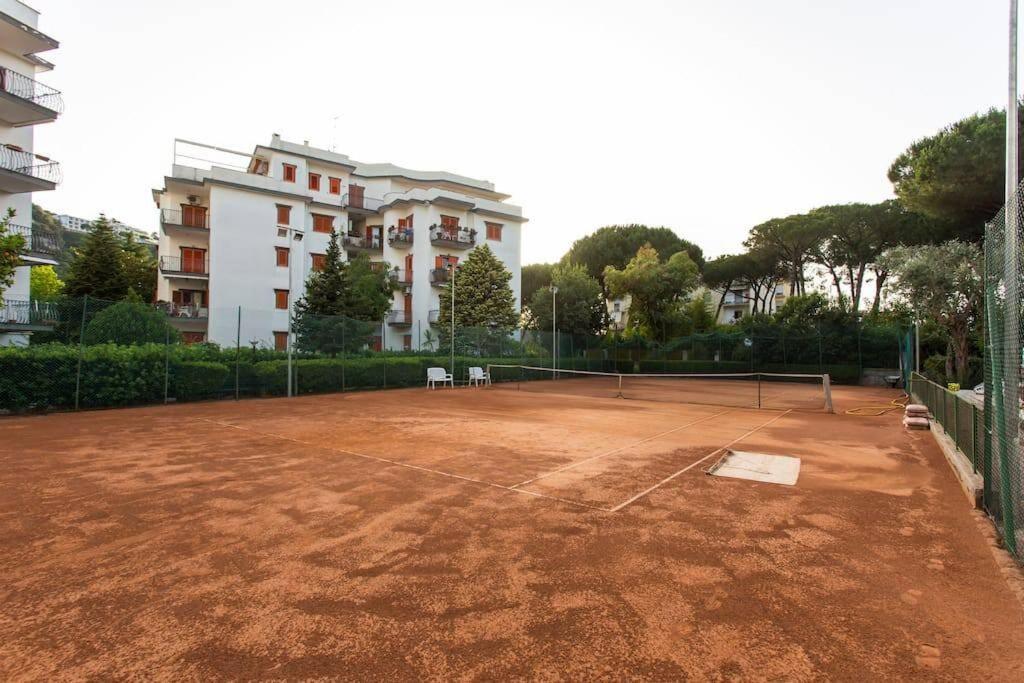 Virginia'S Guest House Sorrento Bagian luar foto