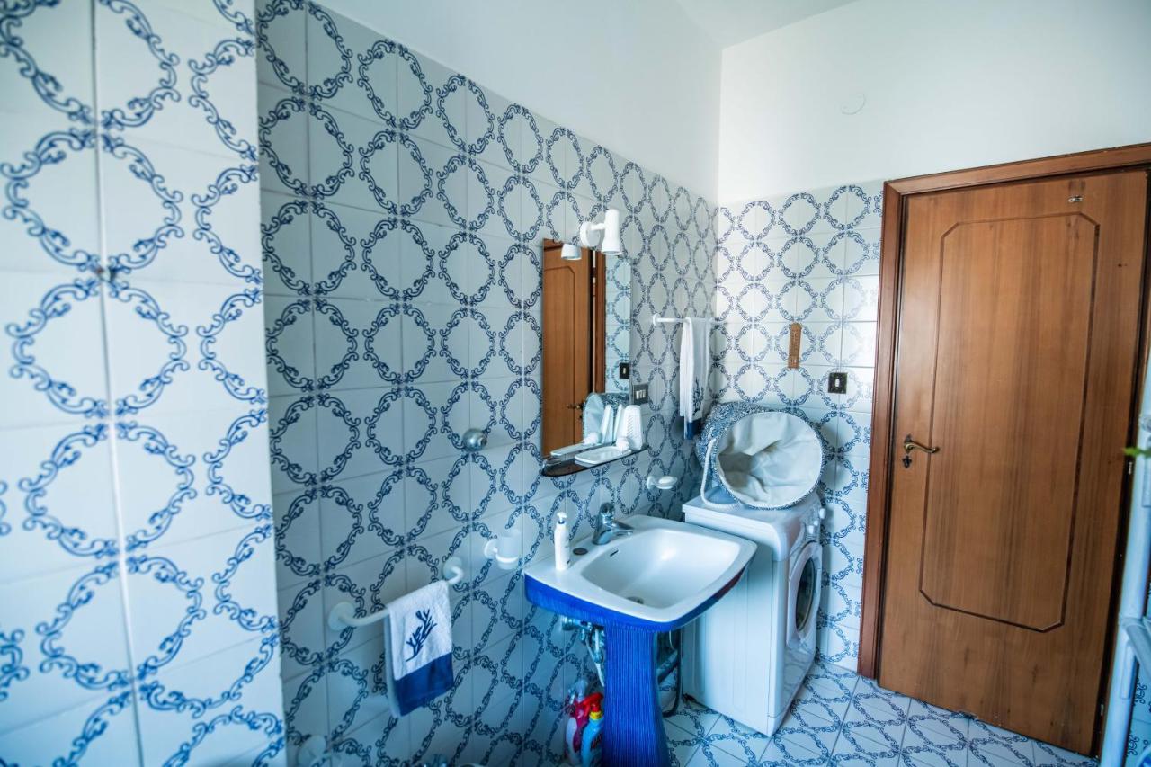 Virginia'S Guest House Sorrento Bagian luar foto
