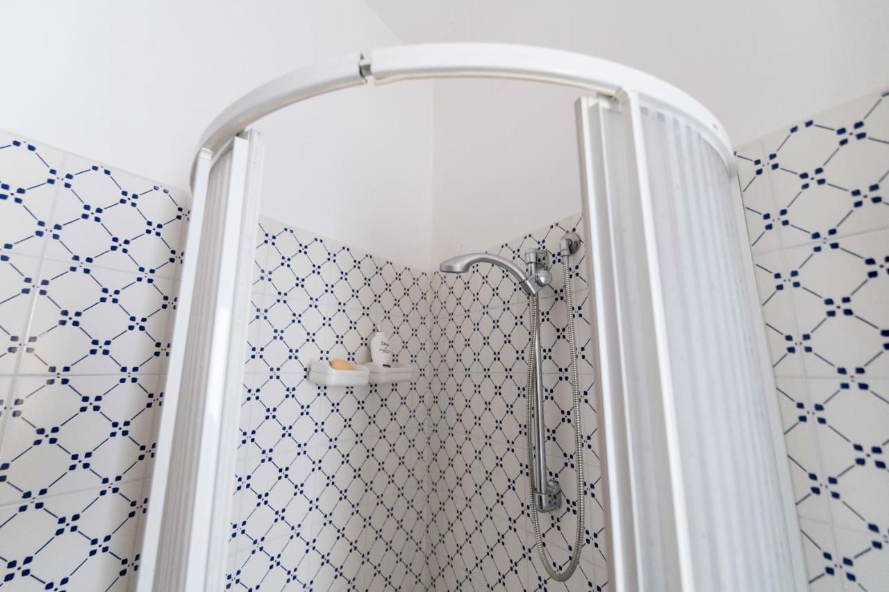 Virginia'S Guest House Sorrento Bagian luar foto