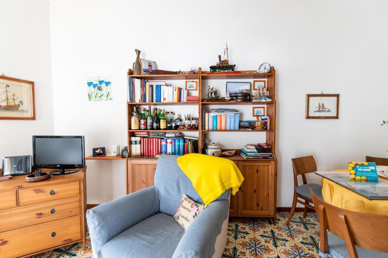 Virginia'S Guest House Sorrento Bagian luar foto
